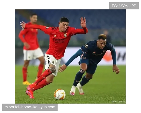 本菲卡4-2皇马一战解析 穆里尼奥高位压迫战术完胜